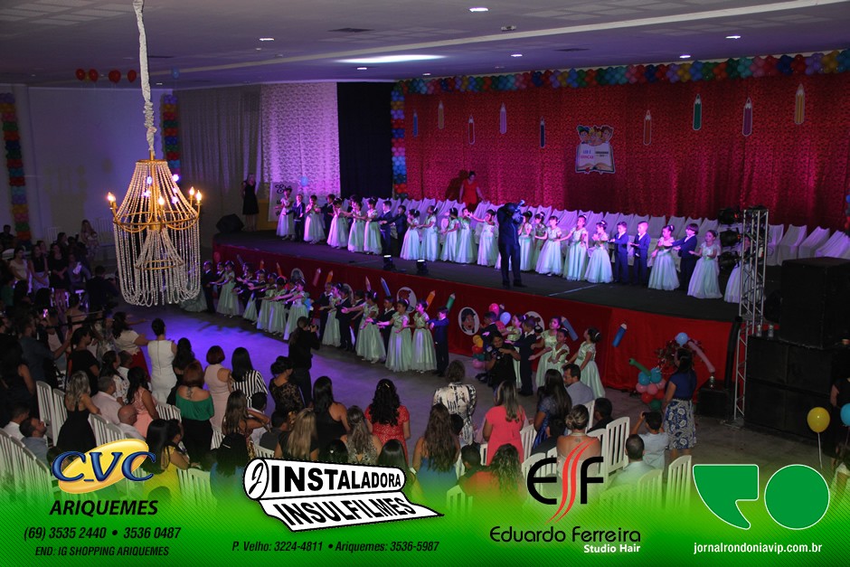 Formandos do 1° ano - Escola Monteiro Lobato 