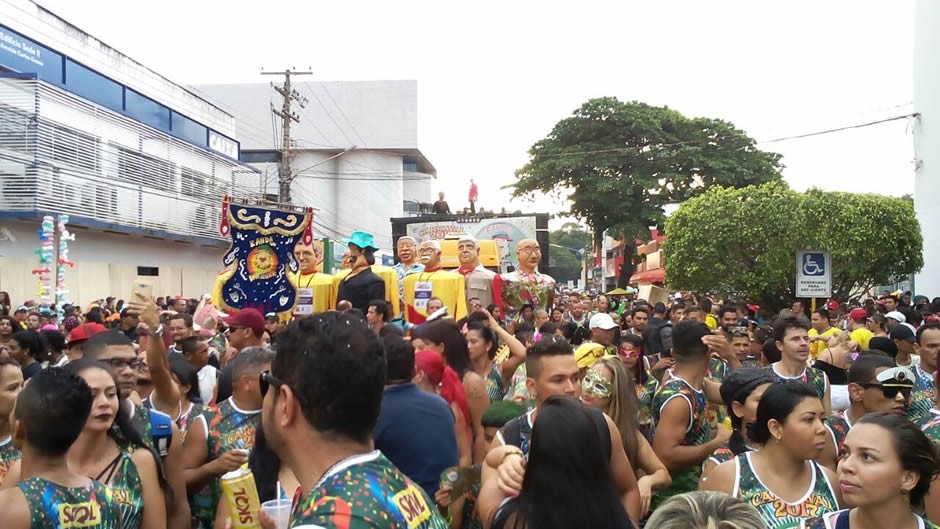 Desfile da Banda do Vai Quem Quer
