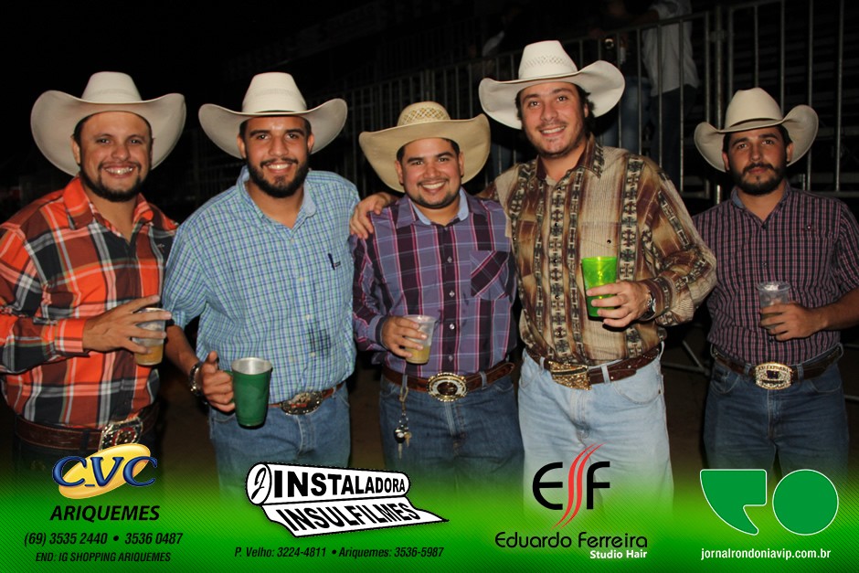 Abertura da 4ª Expomonte / Show com Thiago Jhonathan