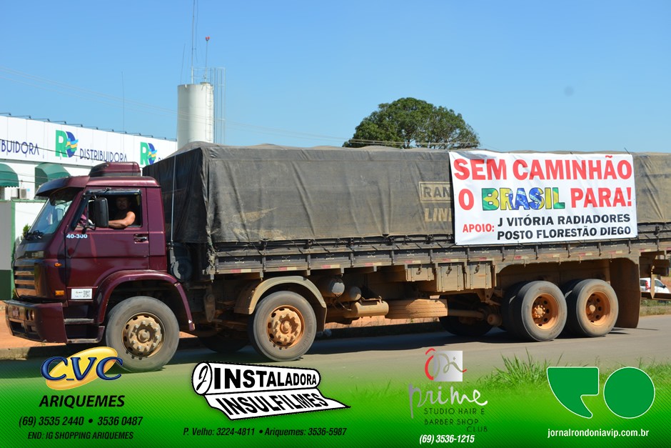 Protesto de caminhoneiros em Ariquemes 