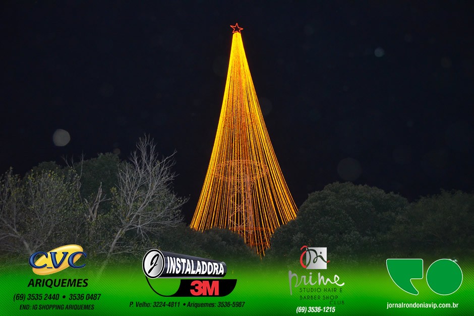 Acendimento das luzes da maior árvore de Natal de Rondônia