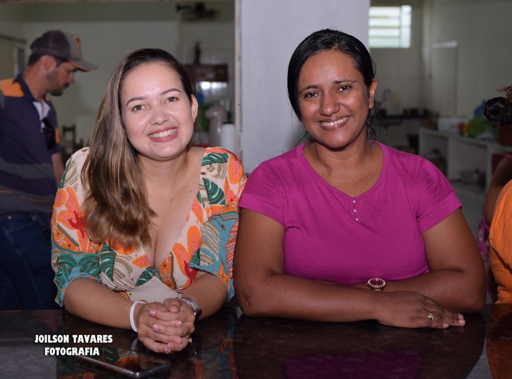  Confraternização funcionários da prefeitura de Monte Negro