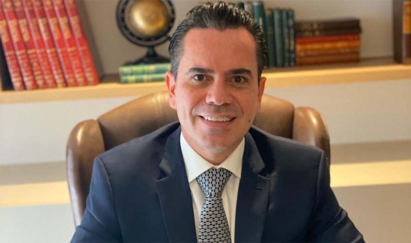 'Advocacia aplaude novo ministro do Supremo' - Por Andrey Cavalcante