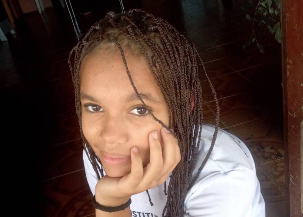 Adolescente de 13 anos que saiu de casa para ir à escola está desaparecida há três dias em Vilhena