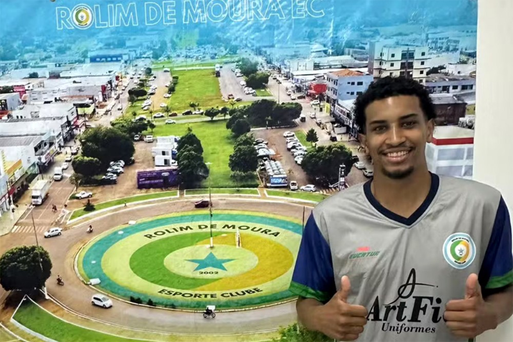 Rolim de Moura anuncia Cesinha, ex-volante do Nacional-AM como reforço para 2025
