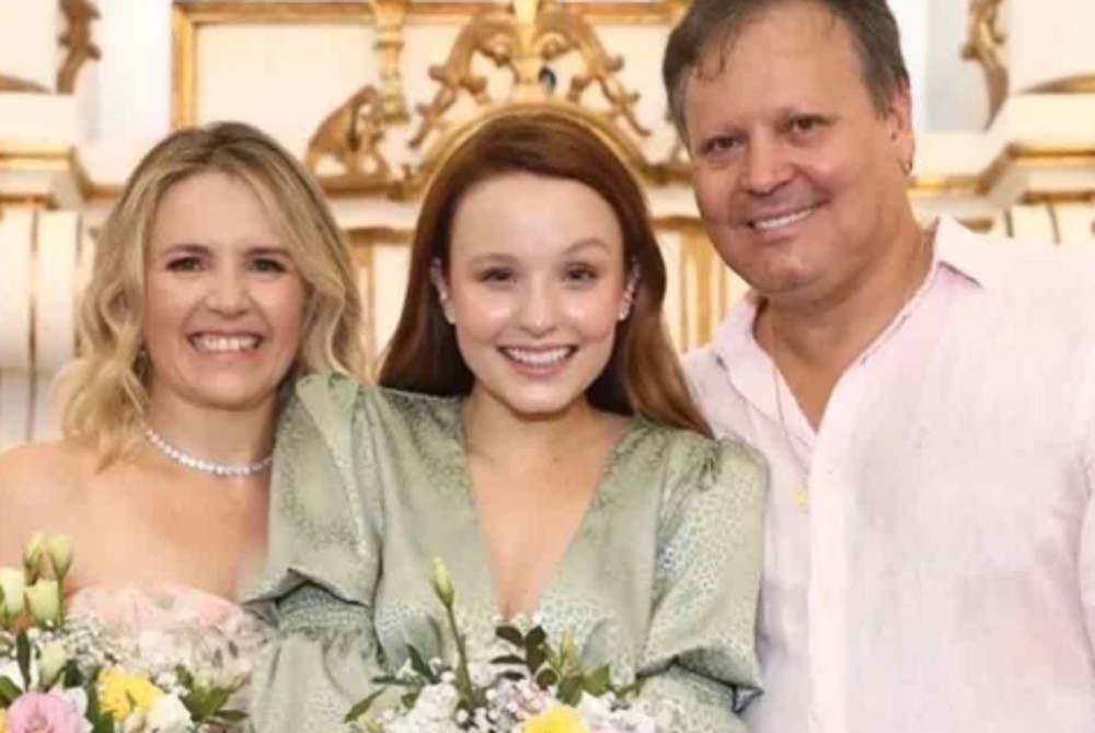 Justiça anula contrato vitalício de Larissa Manoela feito pelos pais com produtora