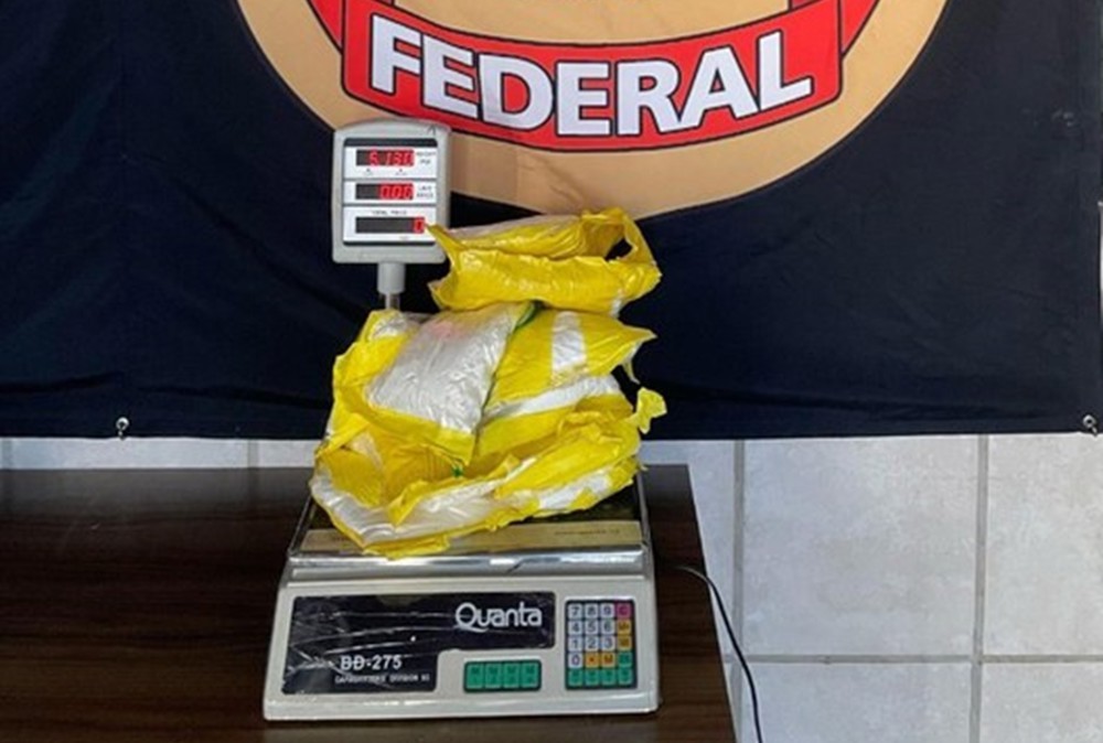 PF prende mulher com 5 Kg de Cocaina no Aeroporto Jorge Teixeira em Porto Velho
