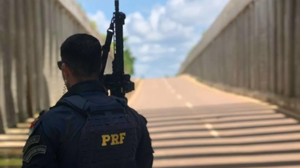 Homem acusado de envolvimento com organização criminosa é preso pela PRF em Pimenta Bueno