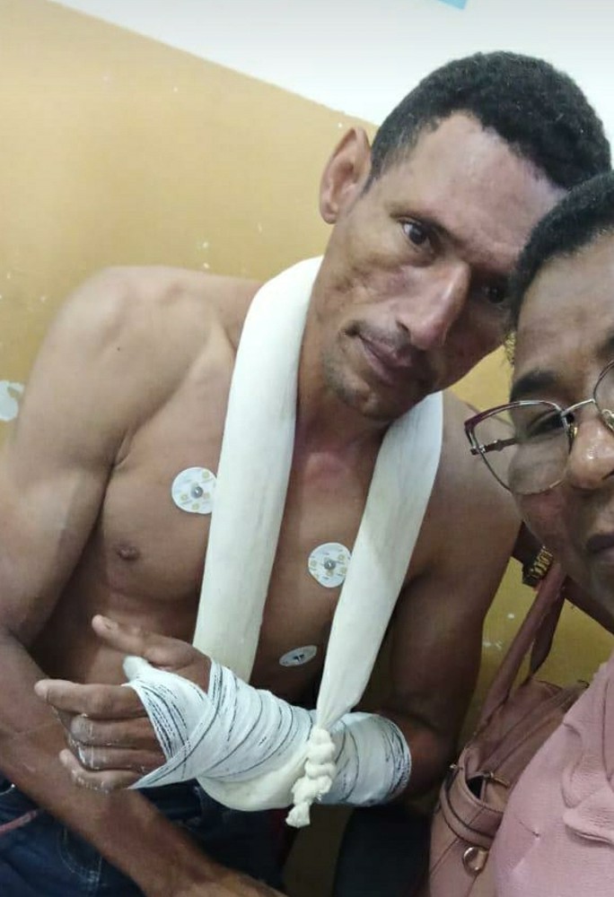 Motorista de ambulância envolvido em grave acidente na BR-364 passa bem