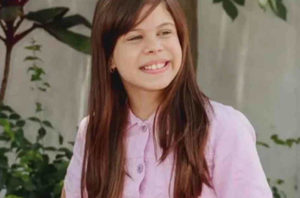 Atriz mirim do SBT está internada em estado grave com tumor no cérebro