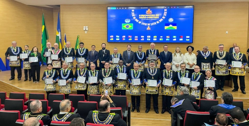 Deputado estadual Alex Redano realiza sessão solene em homenagem a Maçonaria