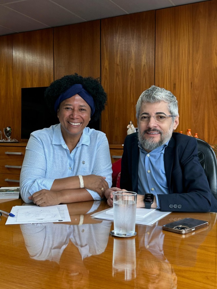 Deputada Sílvia Cristina confirma no INSS que número de peritos médicos vai dobrar em Rondônia
