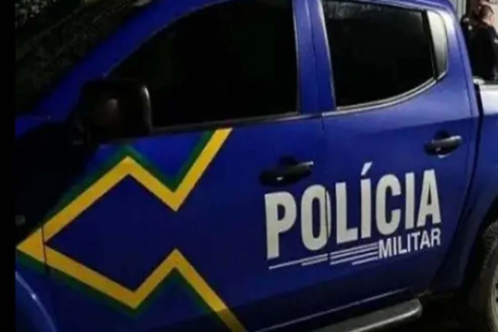 Homem é alvejado com tiro por bandido de bicicleta zona leste