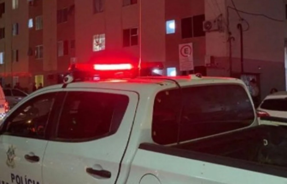 Dois são detidos por tráfico de drogas após perseguição a carro