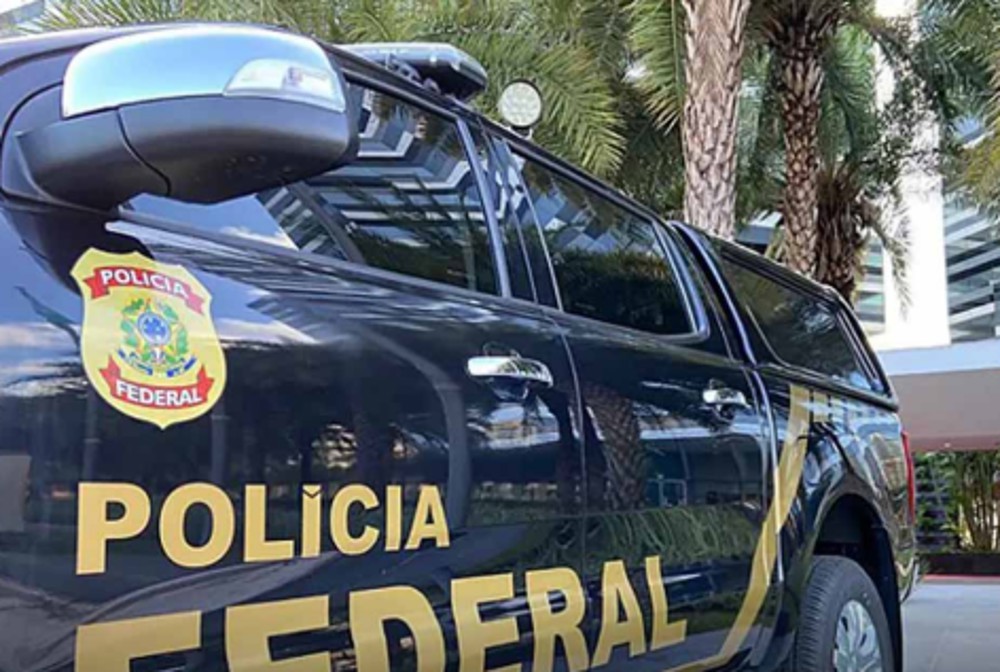 Polícia Federal combate grupo que envia drogas para Europa em aviões