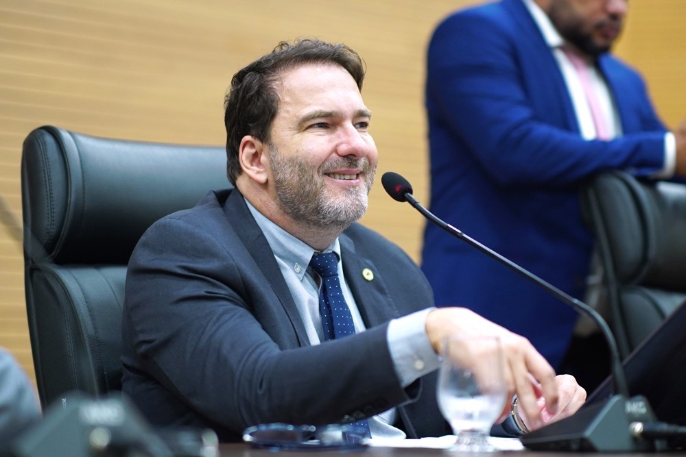 Presidente Alex Redano indica instalação de Totens de Monitoramento em Cabixi