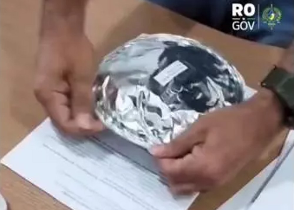 Homem é preso suspeito de levar drogas escondidas em marmita para presídio de Ariquemes