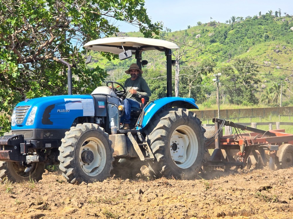 Parlamento impulsiona Campo Novo: produtores rurais ganham mais equipamentos e aumentam produção