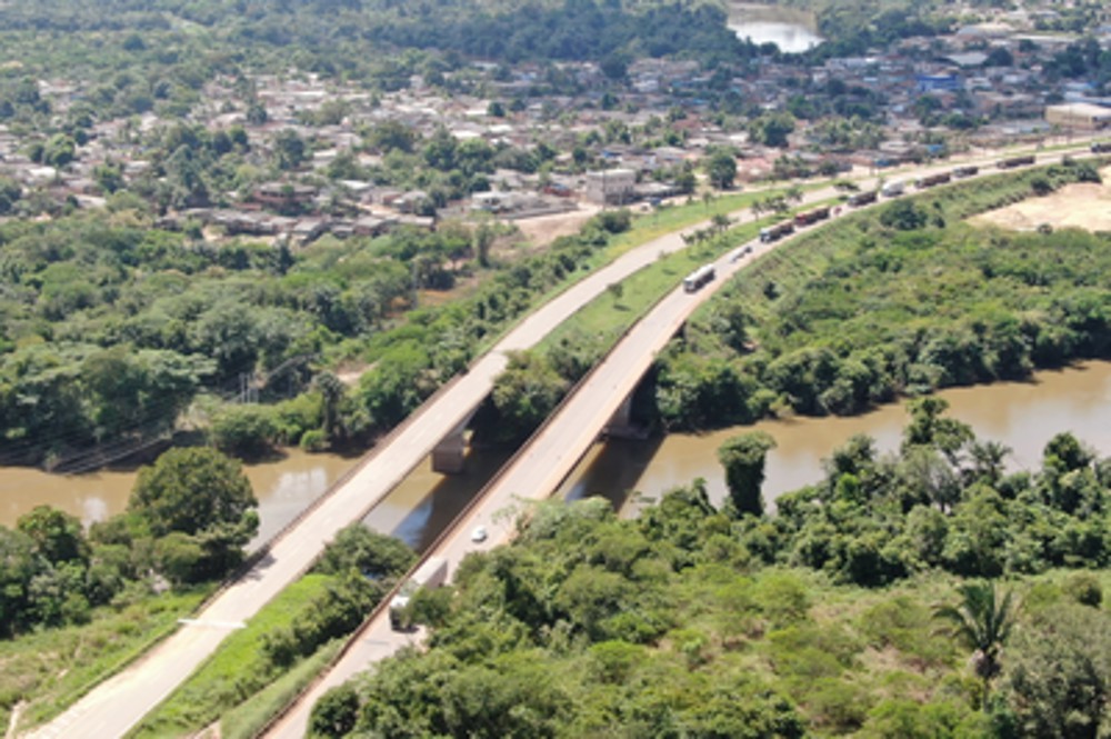 AROM e Bancada Federal debatem soluções para transtornos da ponte do Rio Candeias