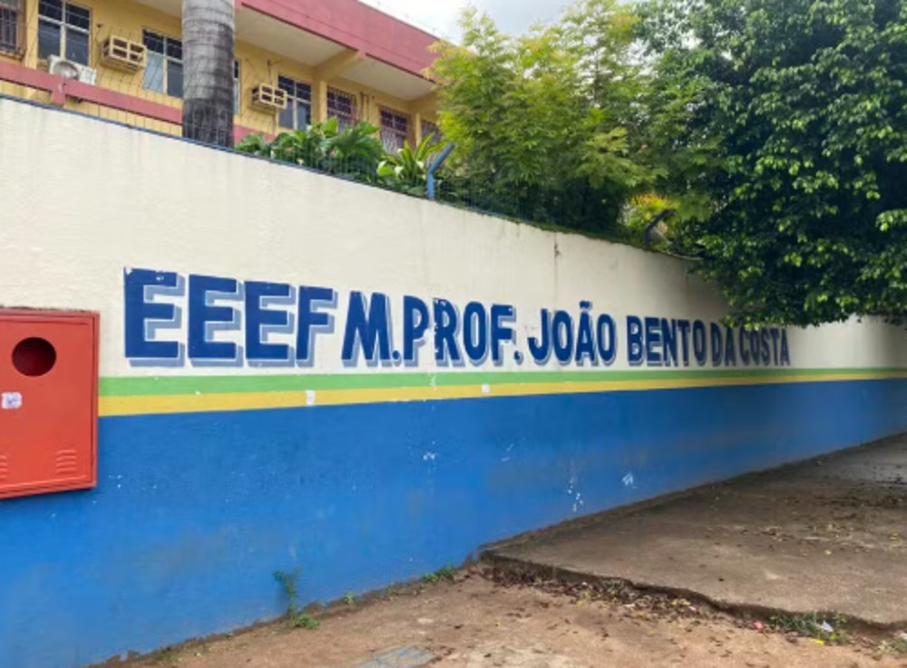 Alunos de escola pública são expulsos de sala de aula por não terem dinheiro para pagar atividade