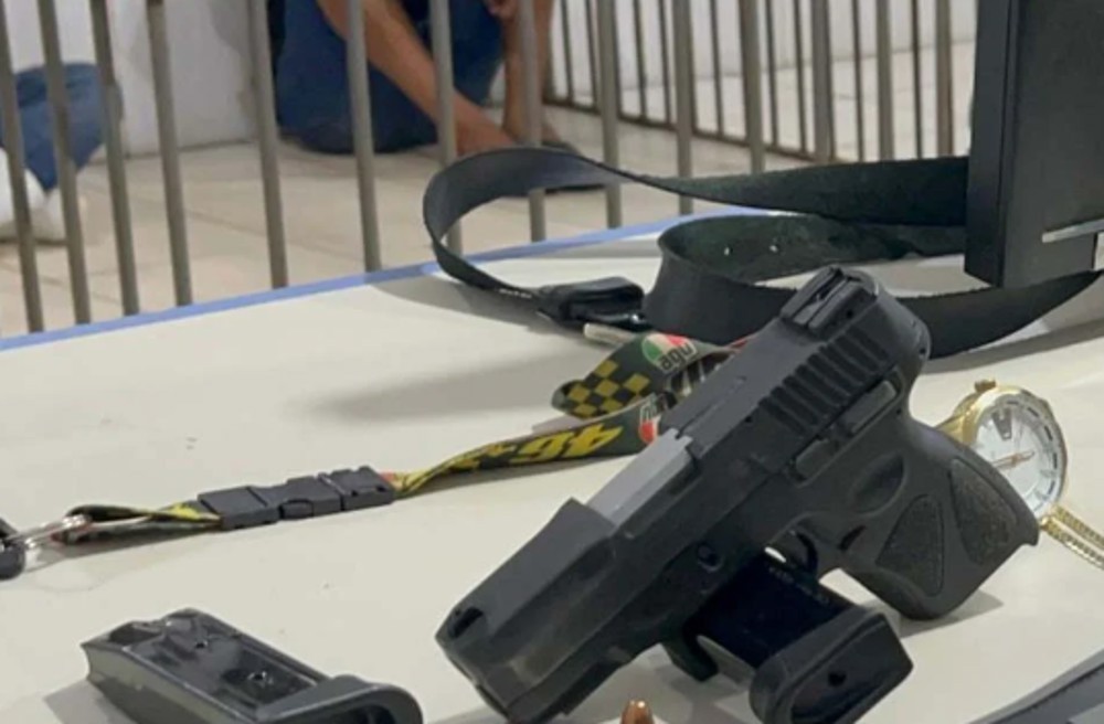 BPTAR recebe denúncia e prende indivíduo armado na zona leste