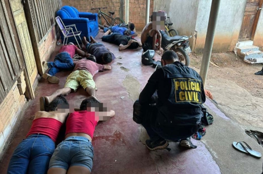 Operação conjunta em boca de fumo conduz suspeitos à UNISP