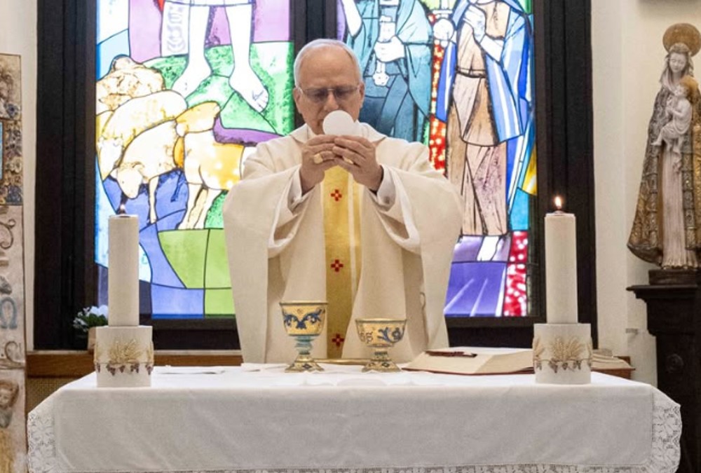 'Deus se revela nos pobres e nos que sofrem', diz Papa Leão XIV