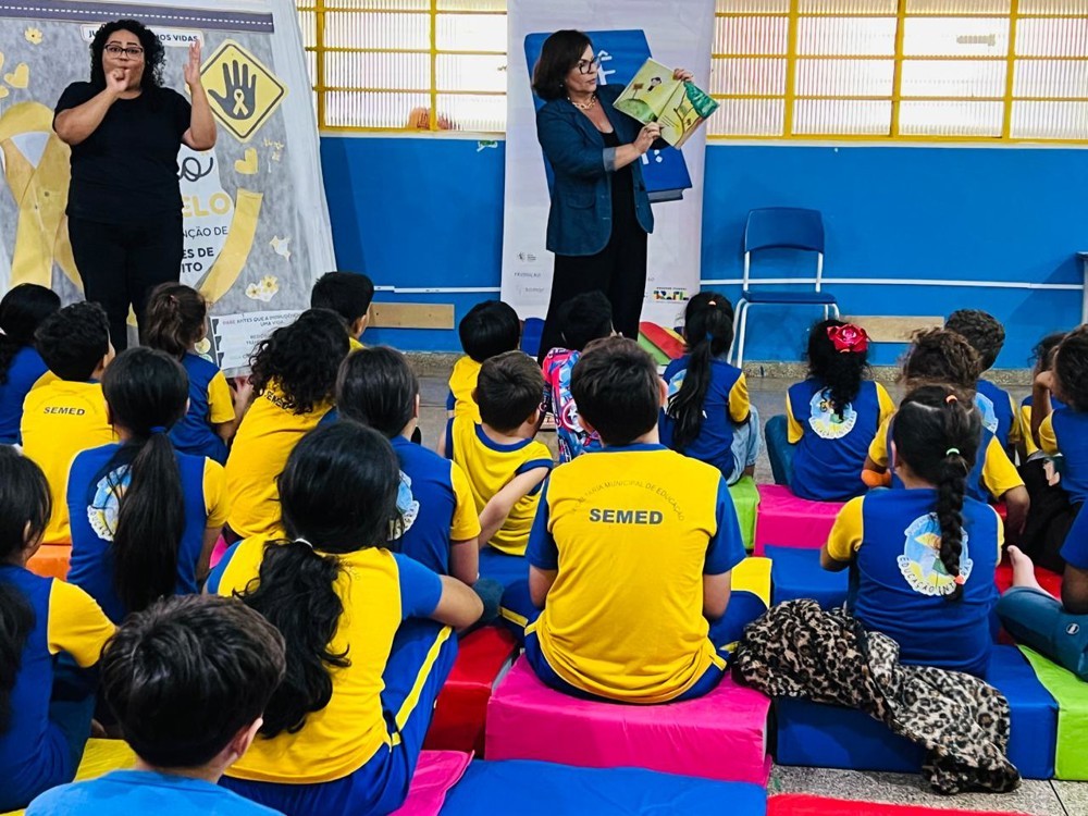 ‘Lê Pra Mim?’ fortalece pertencimento com personalidades locais em escolas públicas da Capital