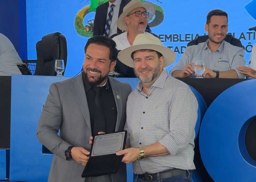 Alex Redano recebe moção de aplausos da Câmara de Ji-Paraná na Rondônia Rural Show