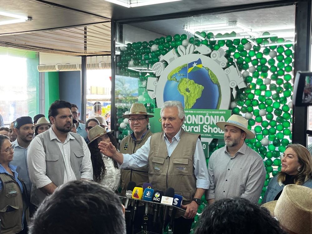 Deputado Jean Oliveira recepciona governador de Goiás, Ronaldo Caiado, na 12ª RO Rural Show