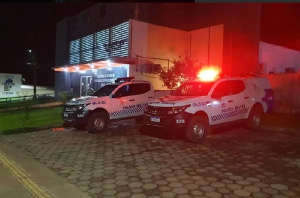 Homem é preso após confusão e disparos durante festa na linha 605