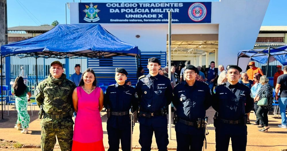 Dra. Taíssa prestigia troca de comando no Colégio Tiradentes da Polícia Militar, em Guajará-Mirim