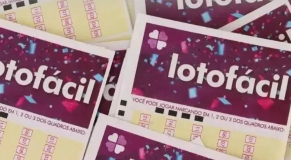 Três apostas acertam a Lotofácil e levam bolada de R$ 550 mil cada