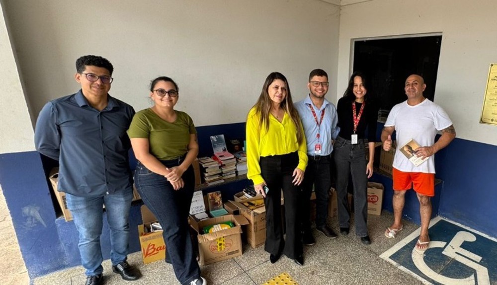 Projeto “Reescrevendo Histórias” do MPRO doa mais de 500 livros a unidade prisional em Porto Velho