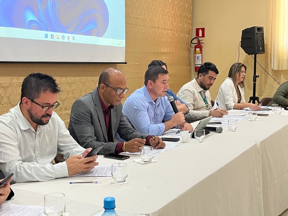 Gestores de saúde discutem fortalecimento do SUS em Rondônia durante reuniões técnicas
