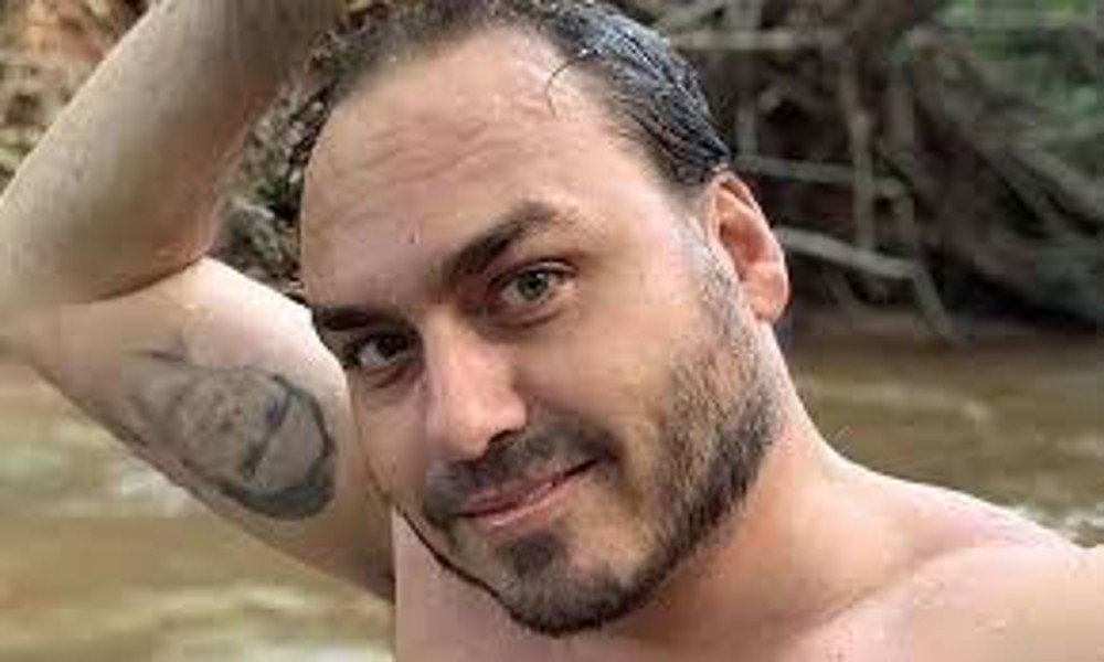 PL busca estado para lançar Carlos Bolsonaro após o não de Santa Catarina