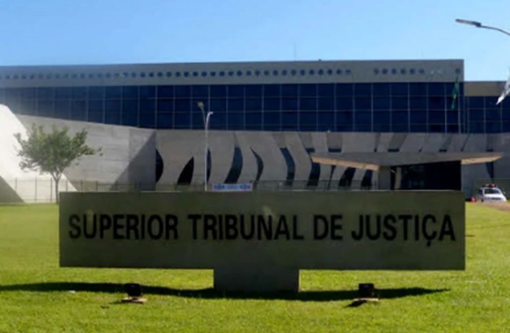 PF prende prefeito de Palmas por vazamento de investigação sigilosa
