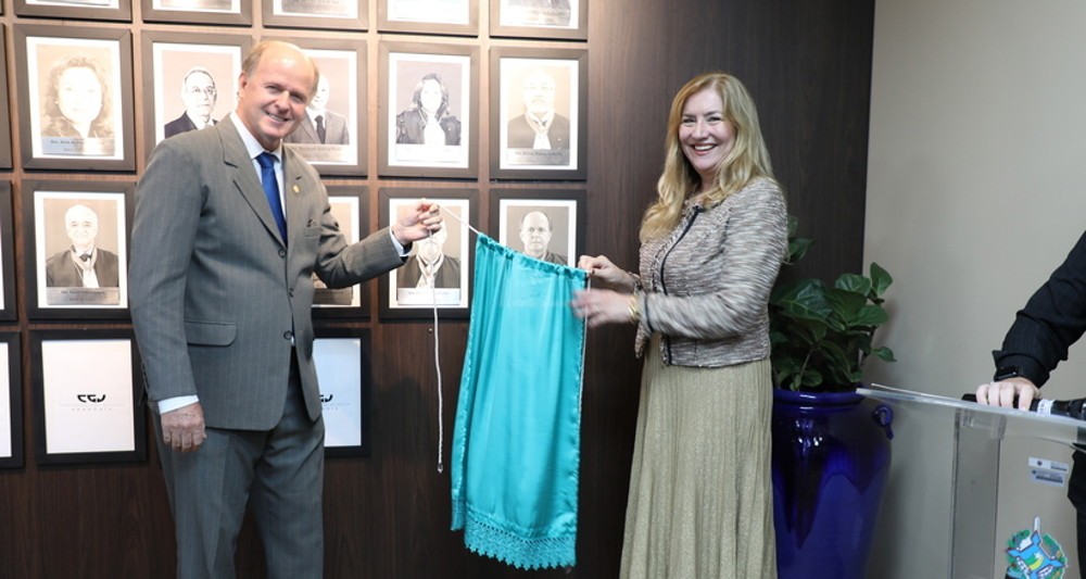 Desembargador José Antonio Robles tem foto inaugurada na galeria de corregedores da Justiça de RO