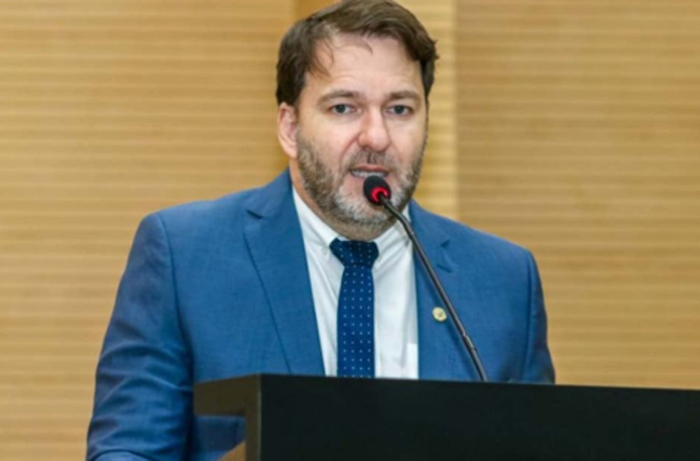 Curso de Libras será realizado em Ariquemes a pedido do presidente da Assembleia, Alex Redano