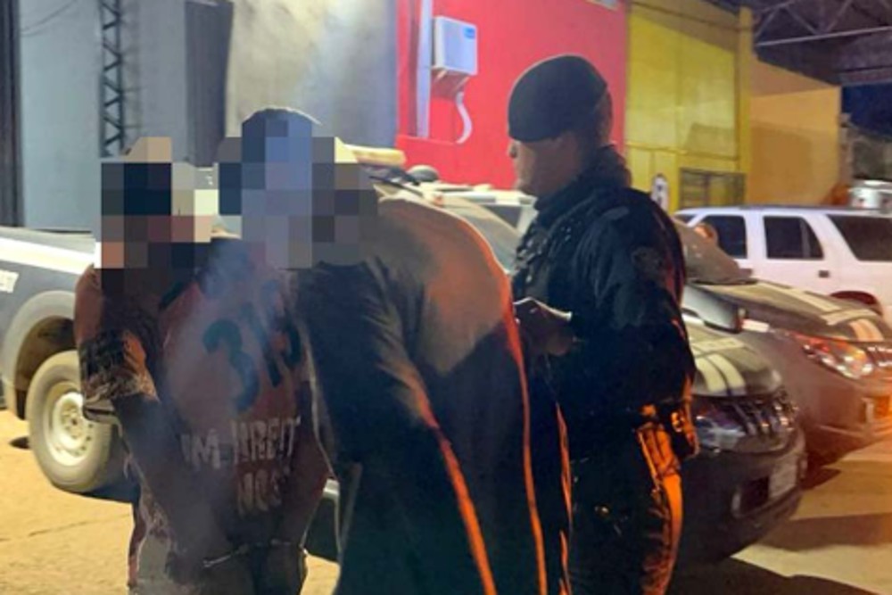 Trio é detido após agredir motorista e roubar carro de aplicativo