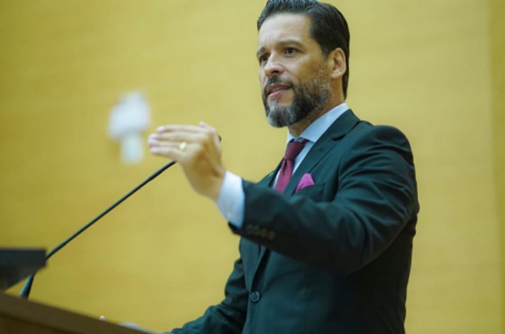 Deputado Delegado Camargo solicita instalação de totens de segurança no bairro Greenville, em Cacoal