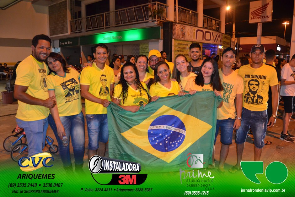 Comemorações da eleição de Jair Bolsonaro em Ariquemes - Rondônia
