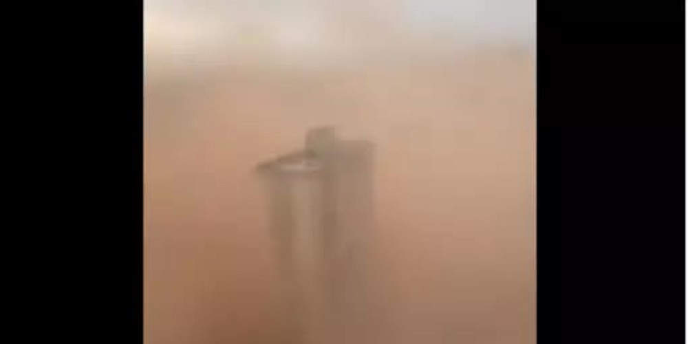 ‘Tempestade de areia’ atinge Manaus e poeira encobre a cidade; veja vídeo