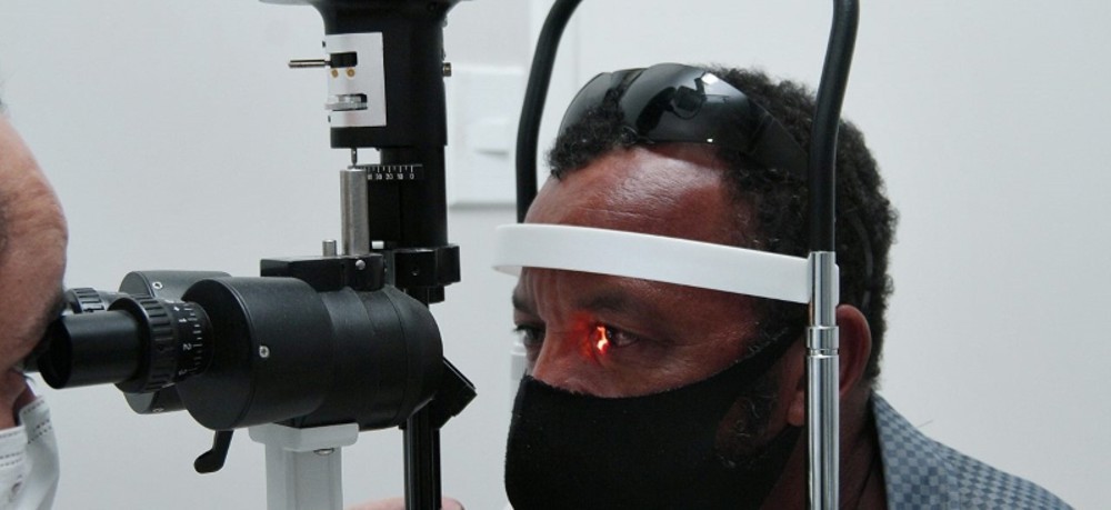 Ezequiel Neiva destina R$ 4 milhões para cirurgias oftalmológicas e ortopédicas