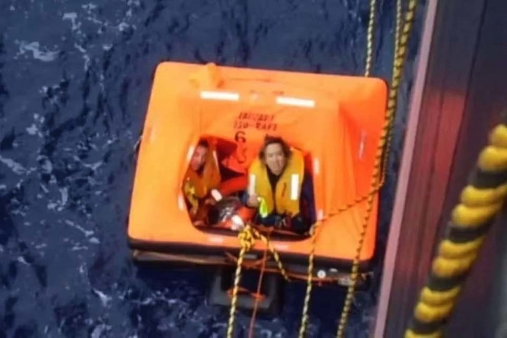 Brasileiro é resgatado após naufrágio de veleiro na África do Sul