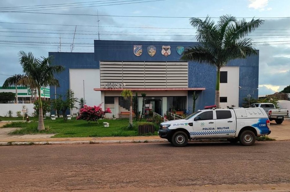 Irmãos acusados de matar homem em praça são presos; um deles em Rondônia
