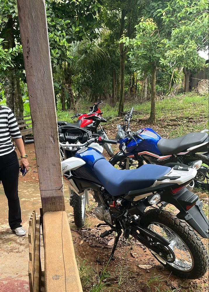 Em rápida resposta contra o crime, PM recupera motos e prende suspeitos do furto em Jaru
