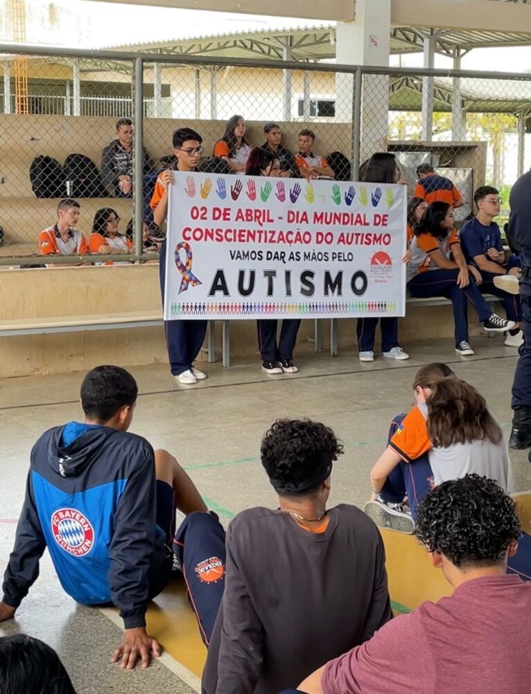 Comissão promove palestra sobre Autismo na Escola Brasília 