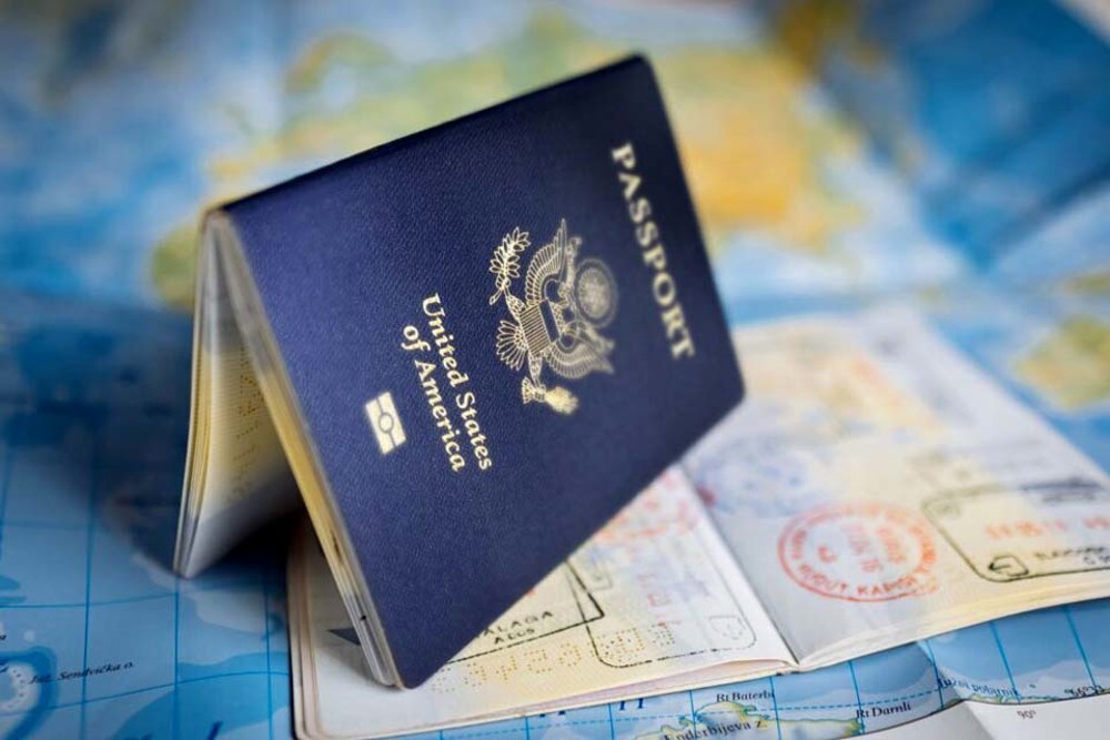 Adiada exigência de visto de turistas da Austrália, Canadá e dos Estados Unidos
