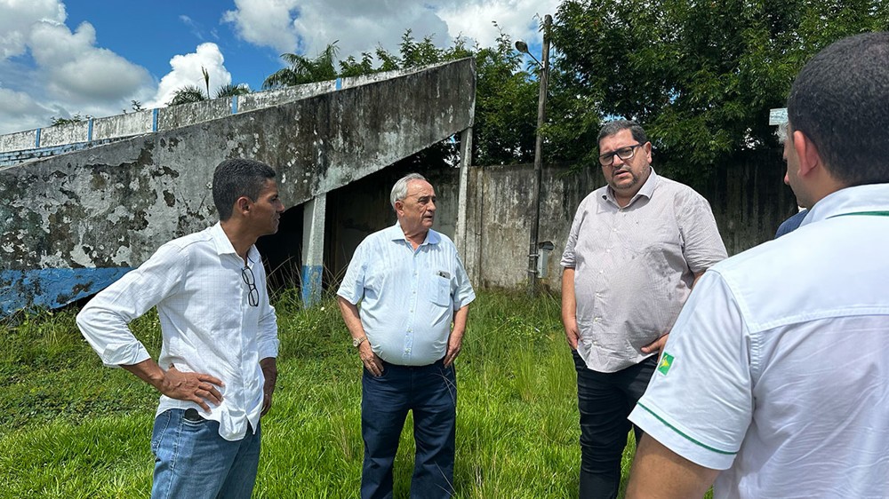 Prefeito Paulo da Remap comemora investimentos do Supermercado Irmãos Gonçalves 